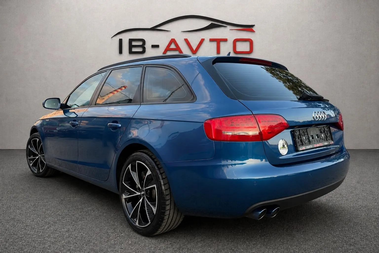 Notranja slika - Audi A4 Avant - 2.0 TDI DPF - 7