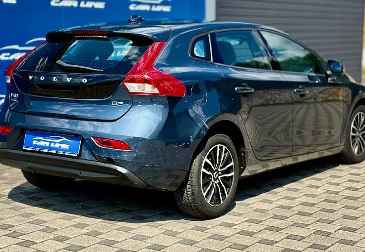 Zunanja slika - Volvo V40 - D2 Business | LED | Navi. | Tempo. | Park senzor | - 4