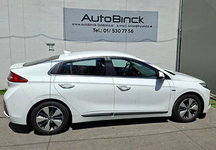 Zunanja slika - Hyundai Ioniq - 1.6 GDI Plug-In Hybrid Premium Safety Winter - 6