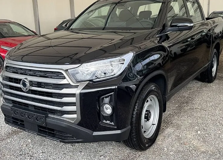 Zunanja slika - SsangYong Musso - 2.2 XDi Active+ 4WD M T - 1