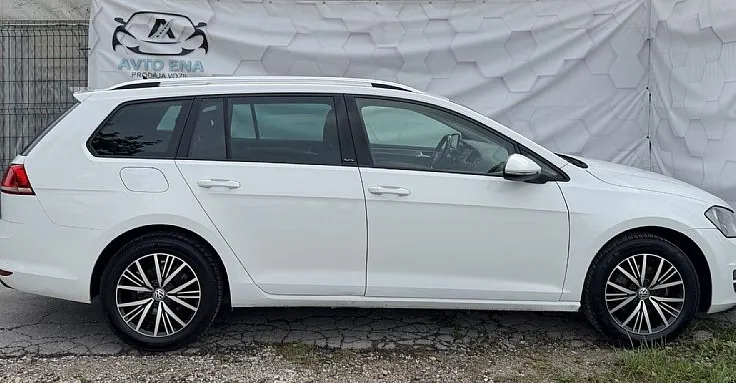 Zunanja slika - VW Golf - Variant 1.6TDI Allstar- PDC 2x - ALU16 - NAVI - GRETJE SED - 5