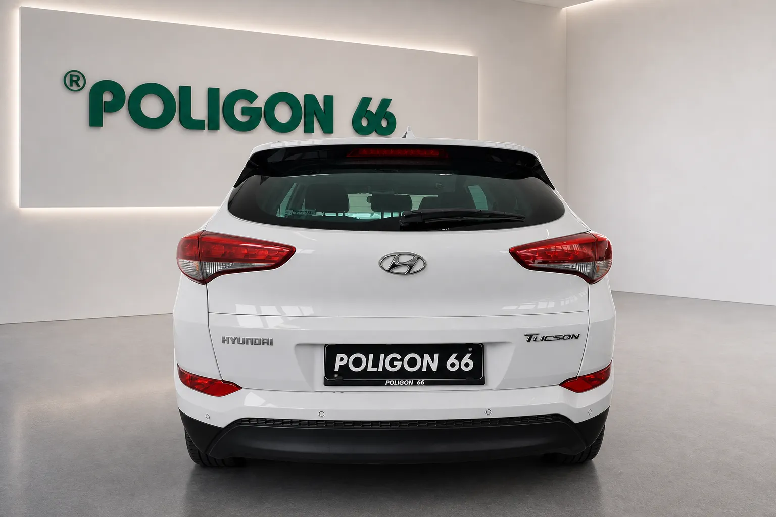 Zunanja slika - Hyundai Tucson - 1.7 CRDI-KAMERA-ODLIČEN-M 2019-1 LASTNIK... - 4