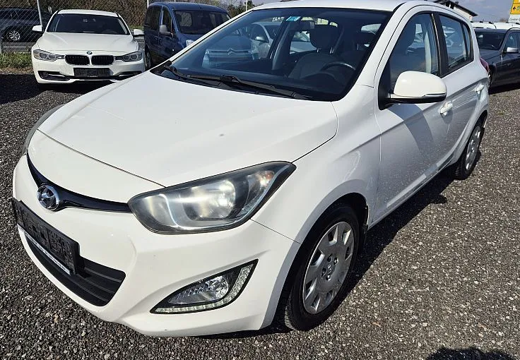 Zunanja slika - Hyundai i20 - 1.2 + 94.000km + 1.Lasntik + BREZ POLOGA - 1