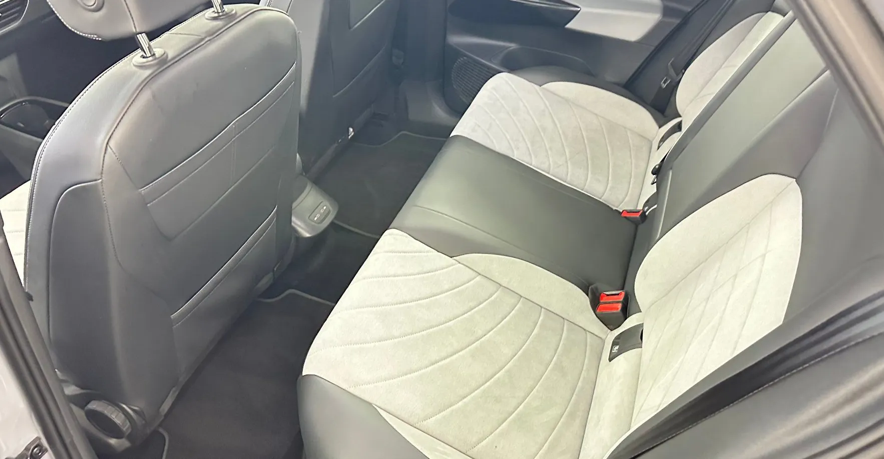 Zunanja slika - Volkswagen ID.3 - Pro S electric 150kW.KAMERA.NAVI.LED.USNJE.GRE.SED - 2