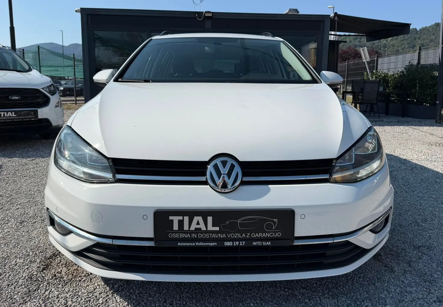 Zunanja slika - Volkswagen Golf - Variant 1.6 TDI AKTIVNI TEMP.-2X PDC-OPRAVLJEN VELIK SERV. - 2