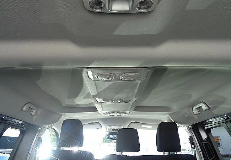 Zunanja slika - Opel Zafira - VIVARO L 2.2CDTI 180KM AVT. 9 SEDEŽEV - NA ZALOGI - 10