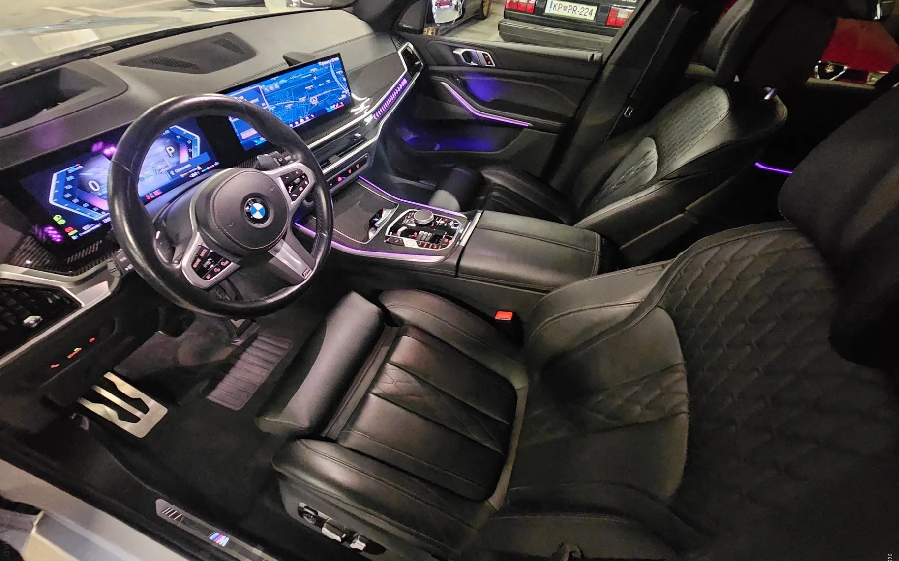 Notranja slika - BMW serija X5: - xDrive30d Avt. |M-OPTIC|AERO|ALU22|M-PRO|ZRAK|TOP| - 7