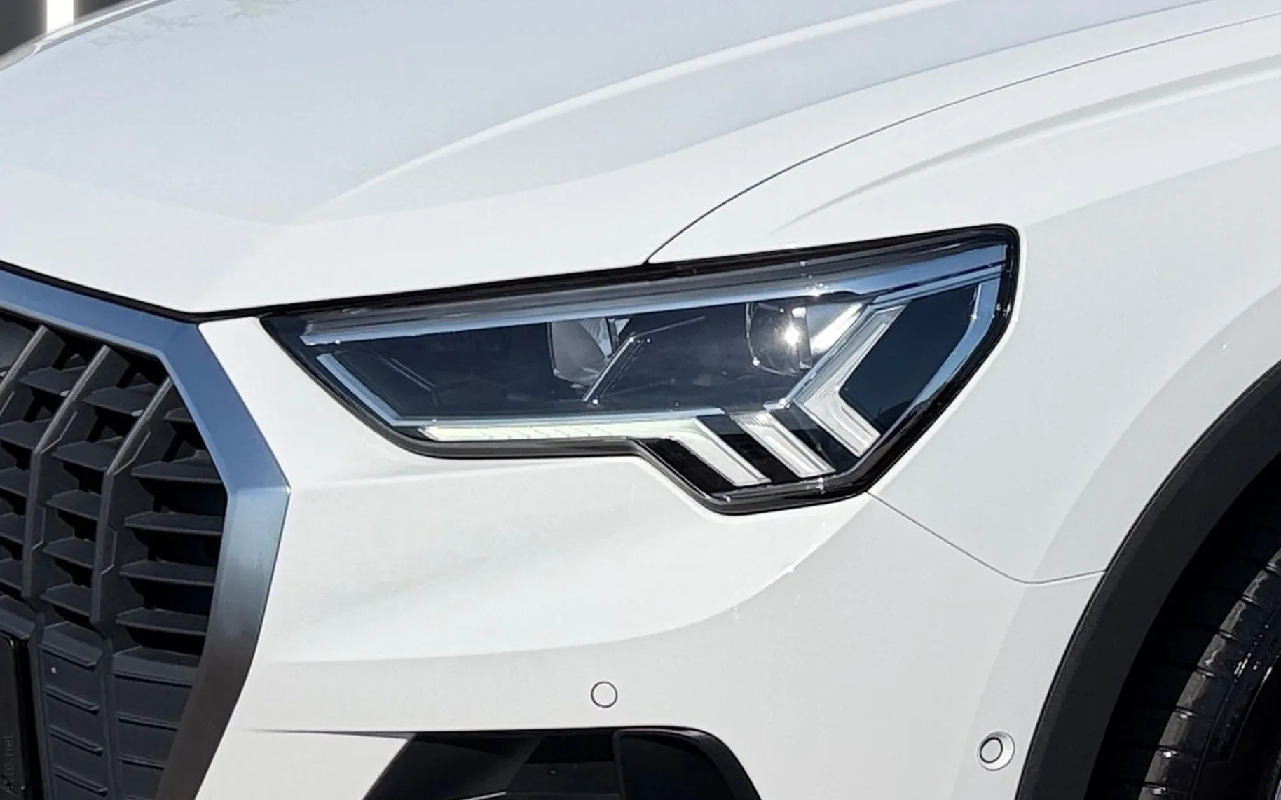 Zunanja slika - Audi Q3 - 35 TFSI S tronic-SLO-Full LED-Keyles-Mrtvi kot-ACC - 5