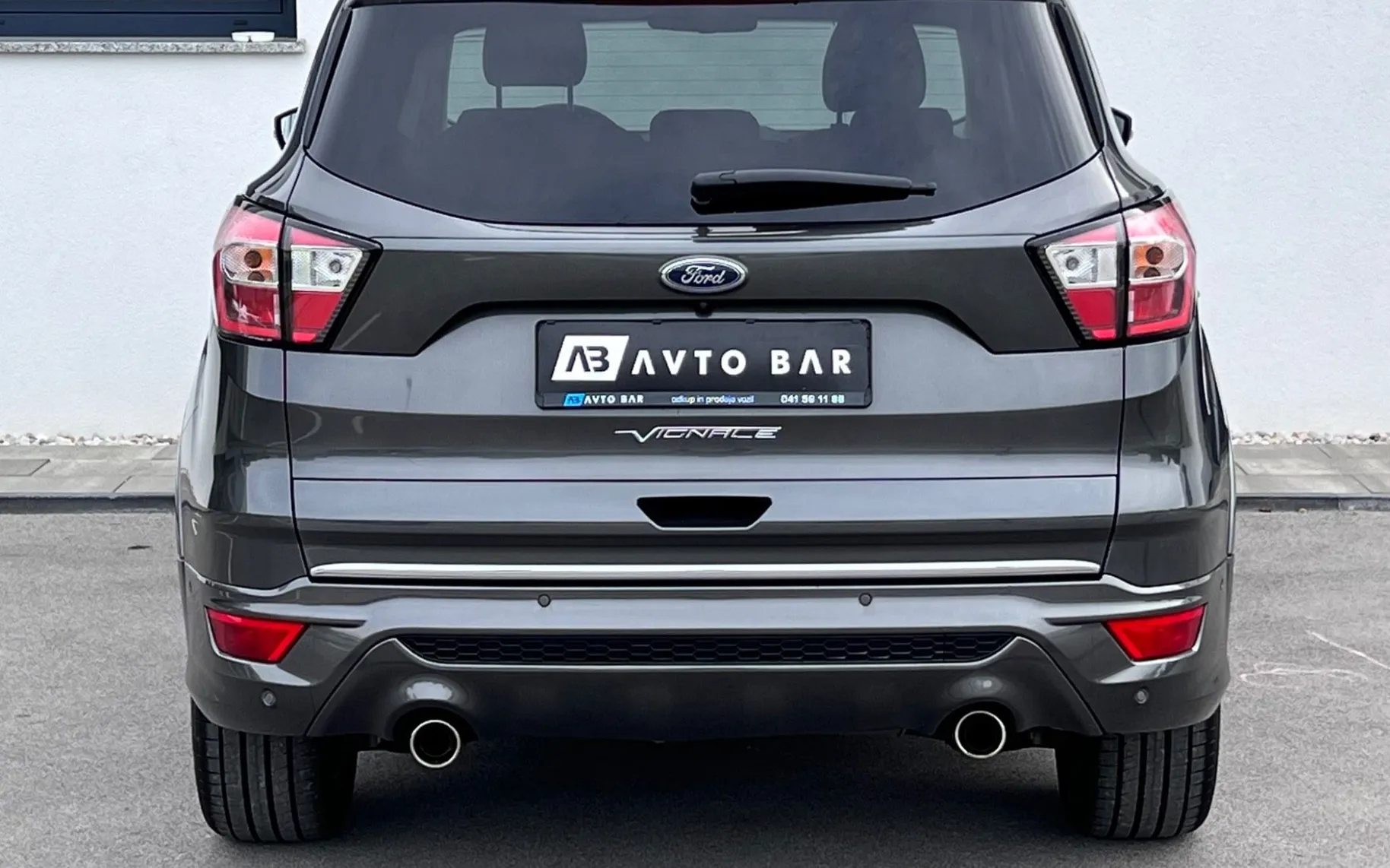 Zunanja slika - Ford Kuga - 4x4 2.0 TDCi Vignale+LED+KEYLESS+SONY+AMBI - 2