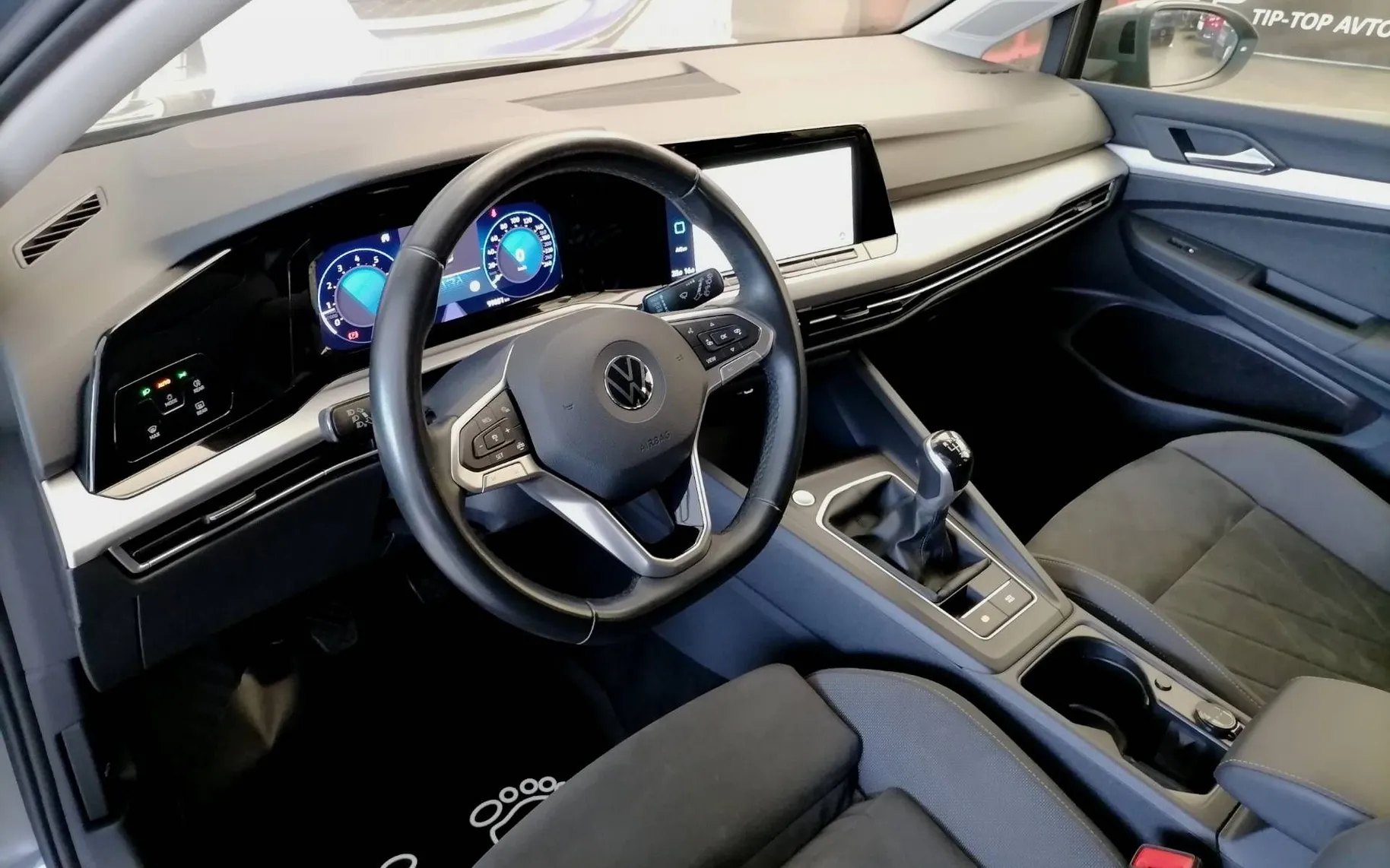 Zunanja slika - Volkswagen Golf Variant - 1.5 eTSI Style/ FULL LED KAMERA RADAR 1.LASTNIK - 5