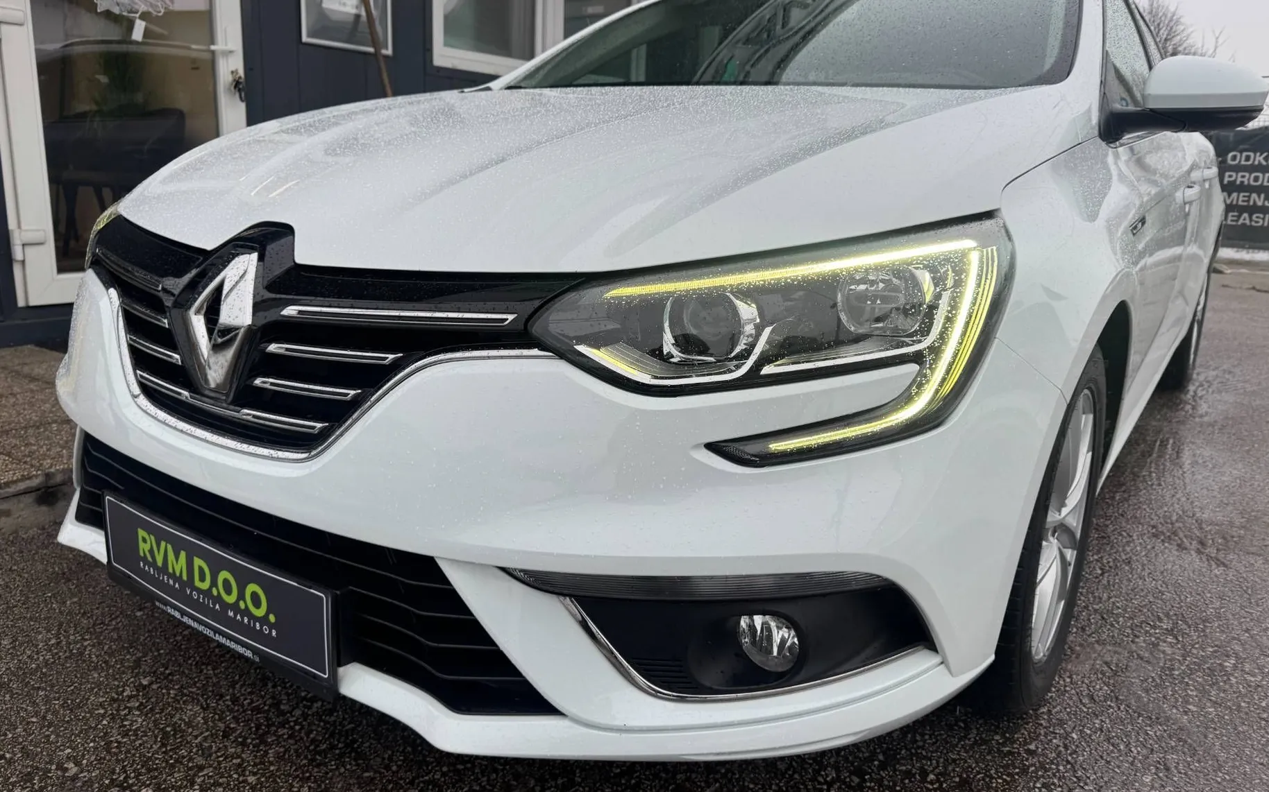Zunanja slika - Renault Mégane - Megane INTENS°1.5 DCI°1.LAST°SLO°ALKANTARA°DIG.ŠT°91000.. - 2