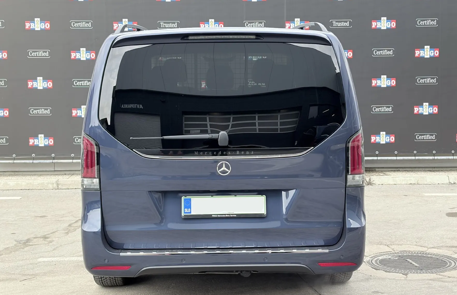 Zunanja slika - Mercedes-Benz V-Razred - V300d 4MATIC AMG Line Avt. - N1 tovorni 5 sed. - 4