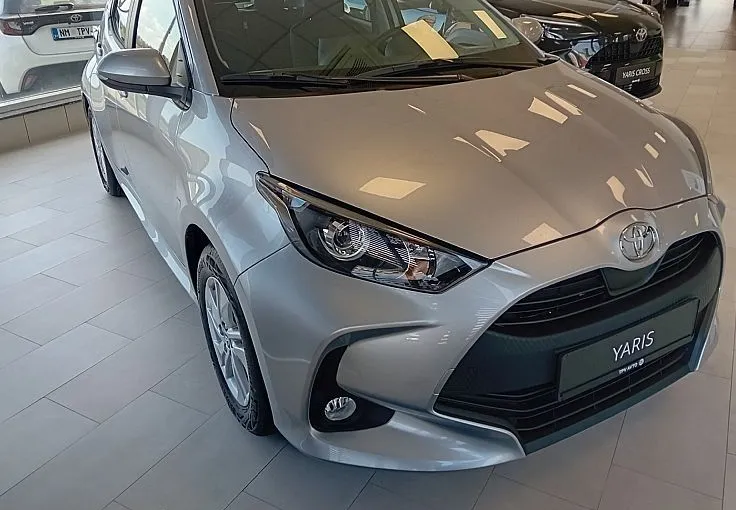 Zunanja slika - Toyota Yaris - 1.5 VVT-i hibrid Stella 85kW - 2