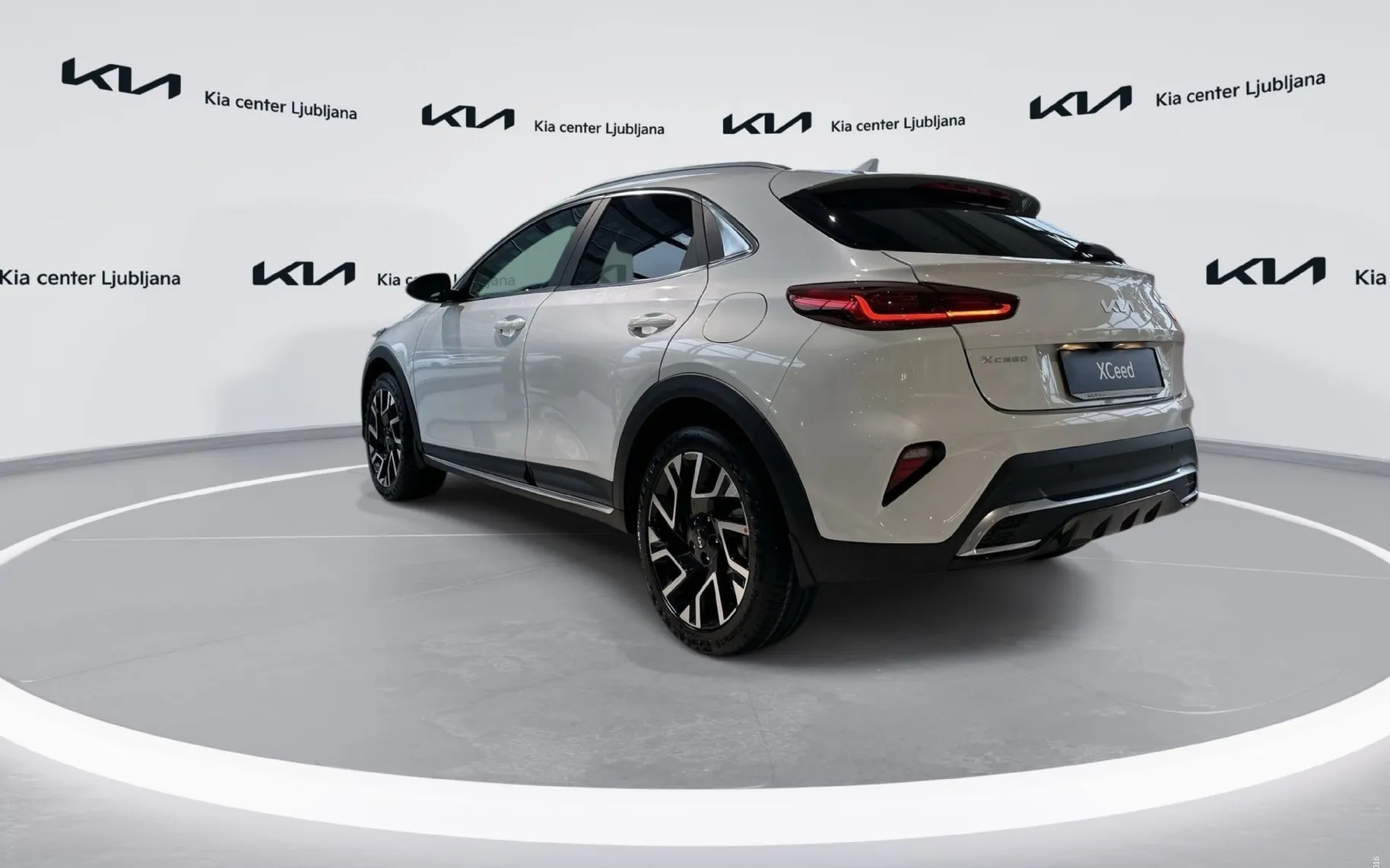Zunanja slika - KIA XCeed - 1.0 T-GDi EX Way ISG. M T - 4