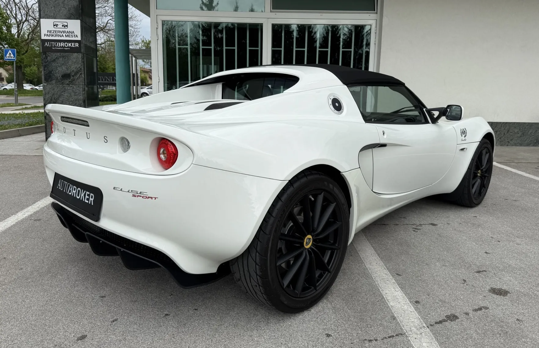 Zunanja slika - Lotus Elise - Sport 1.6 atmosferski motor zelo lahek - 5
