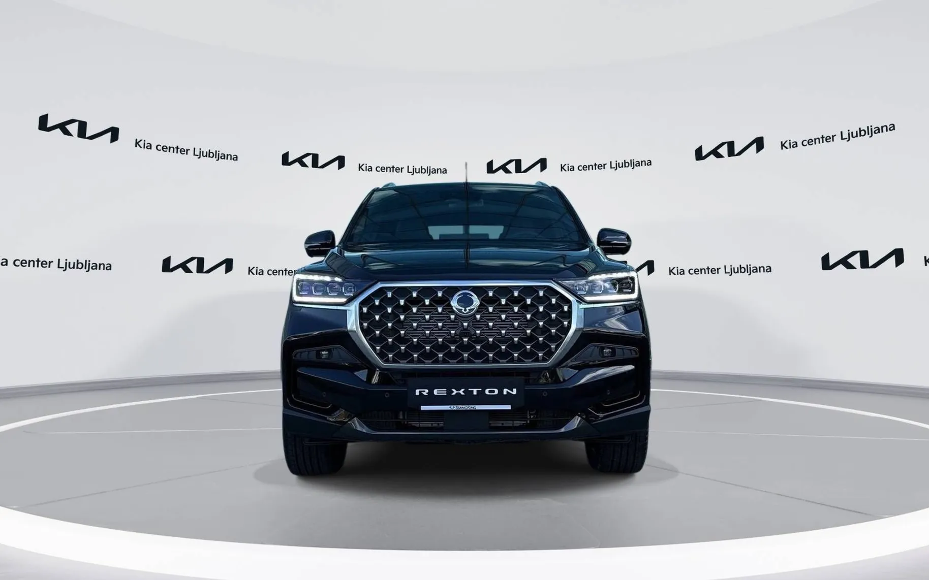 Zunanja slika - KG Mobility Rexton - 2.2 XDI LIMITED EXCL.PANO. 20 .4x4 A T - 2