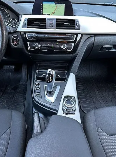 Zunanja slika - BMW Serija 3 - Touring: 316d Advantage AVT.-FULL LED-NAVI-2xPDC-TEMPOMA - 9