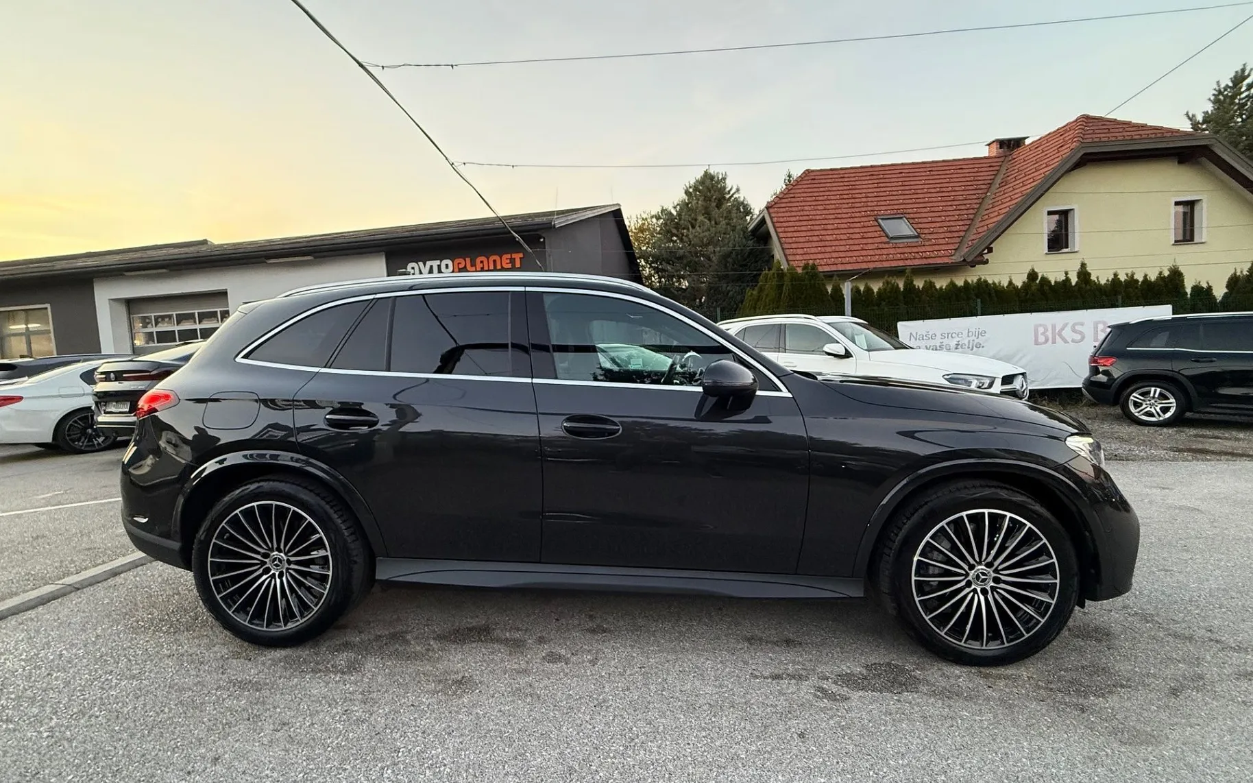 Zunanja slika - Mercedes-Benz GLC-Razred - GLC 200 4MATIC HYBRID AMG LiNE FULL LED ACC ALU20 - 6