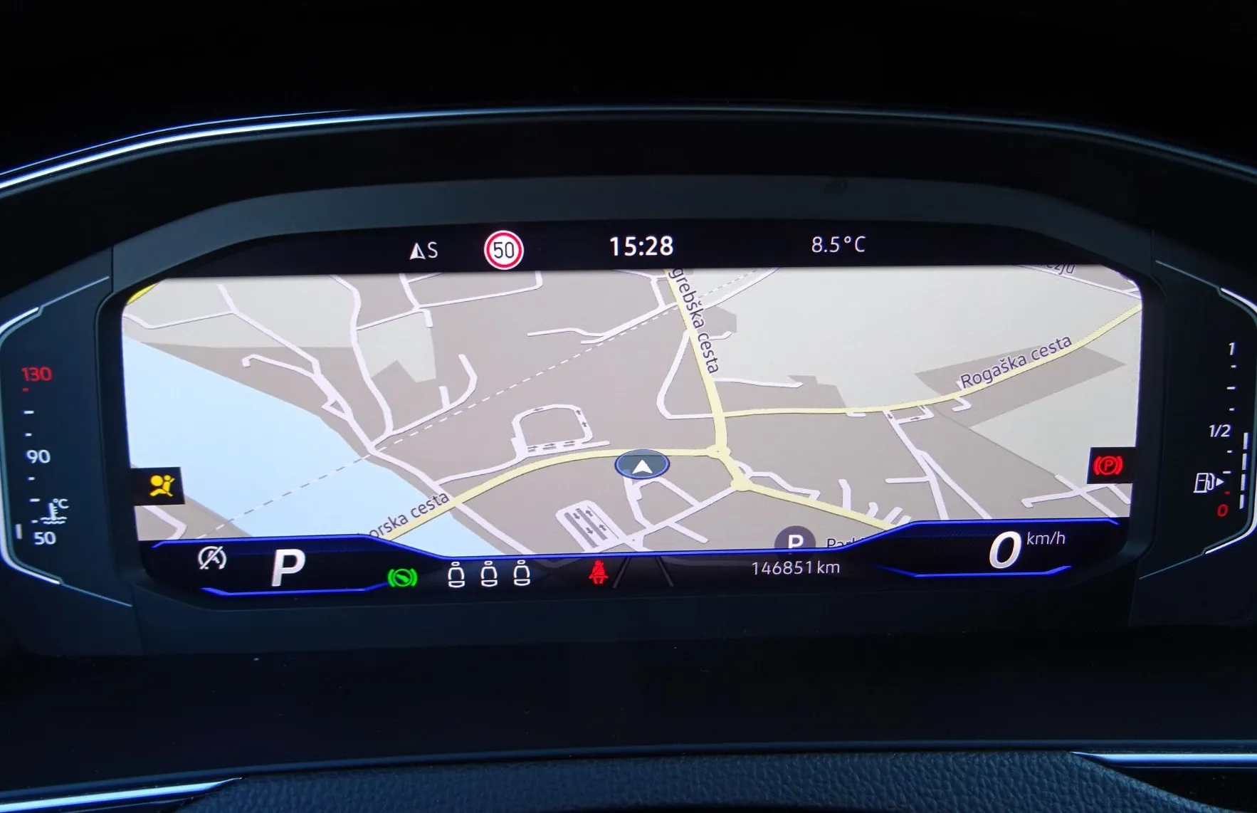 Zunanja slika - Volkswagen Passat - Variant 2.0 TDI DSG BUSINESS 200KM - VLEČNA KLJUKA - - 14
