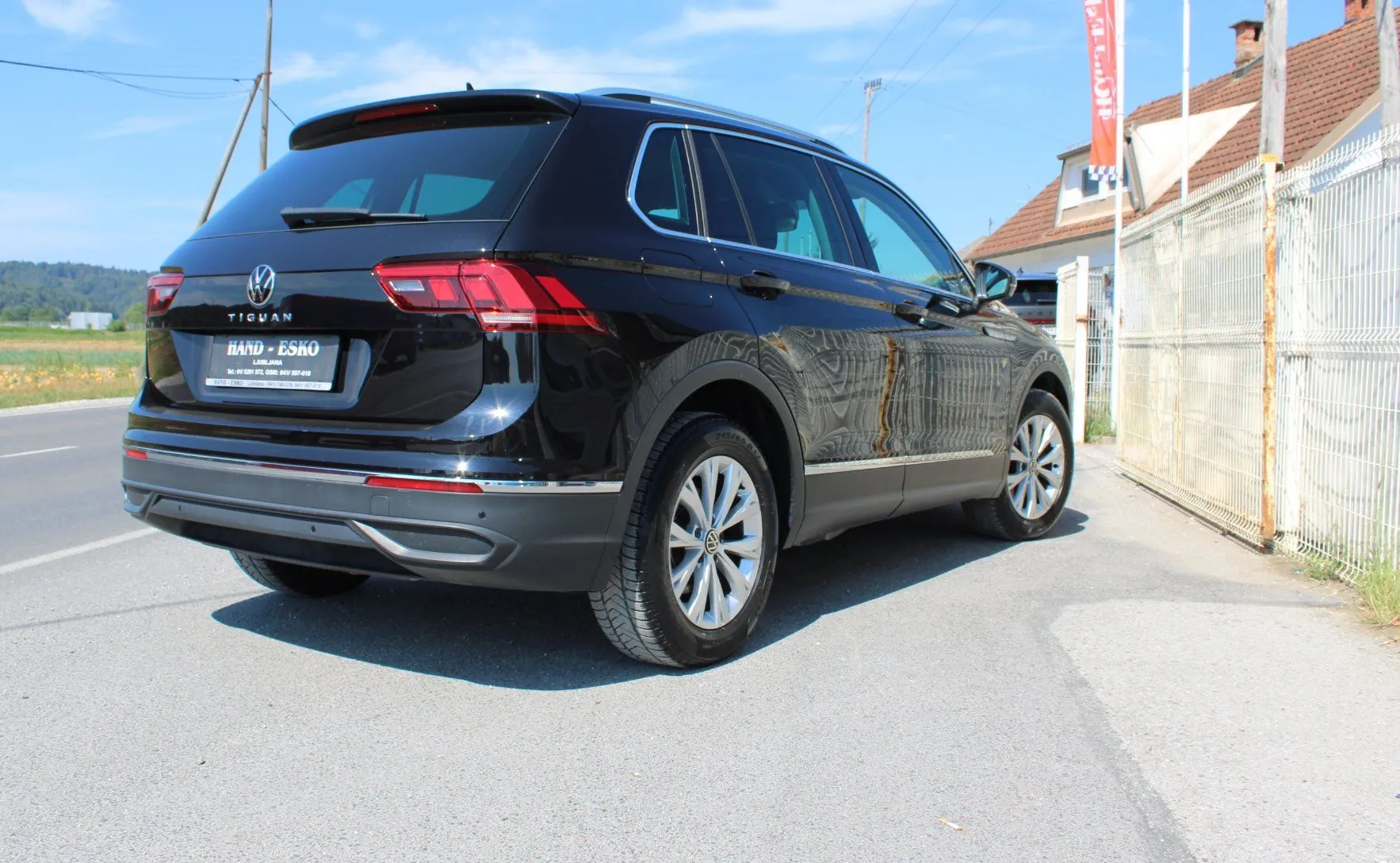 Zunanja slika - Volkswagen Tiguan - 2.0 TDI BMT Life DSG - 10