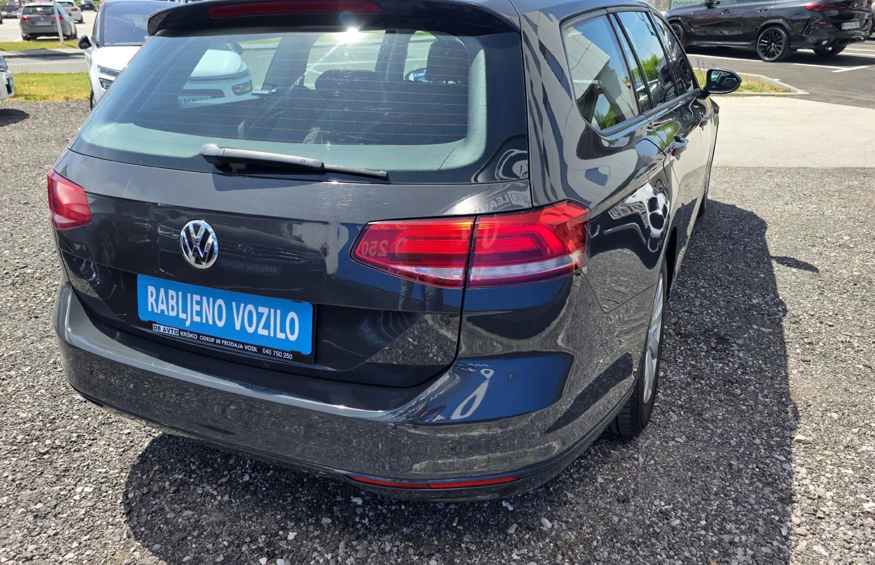 Zunanja slika - VW Passat - Variant 1.6 TDI BMT Comfortline.NAVI.GRETJE SEDŽEV. - 3