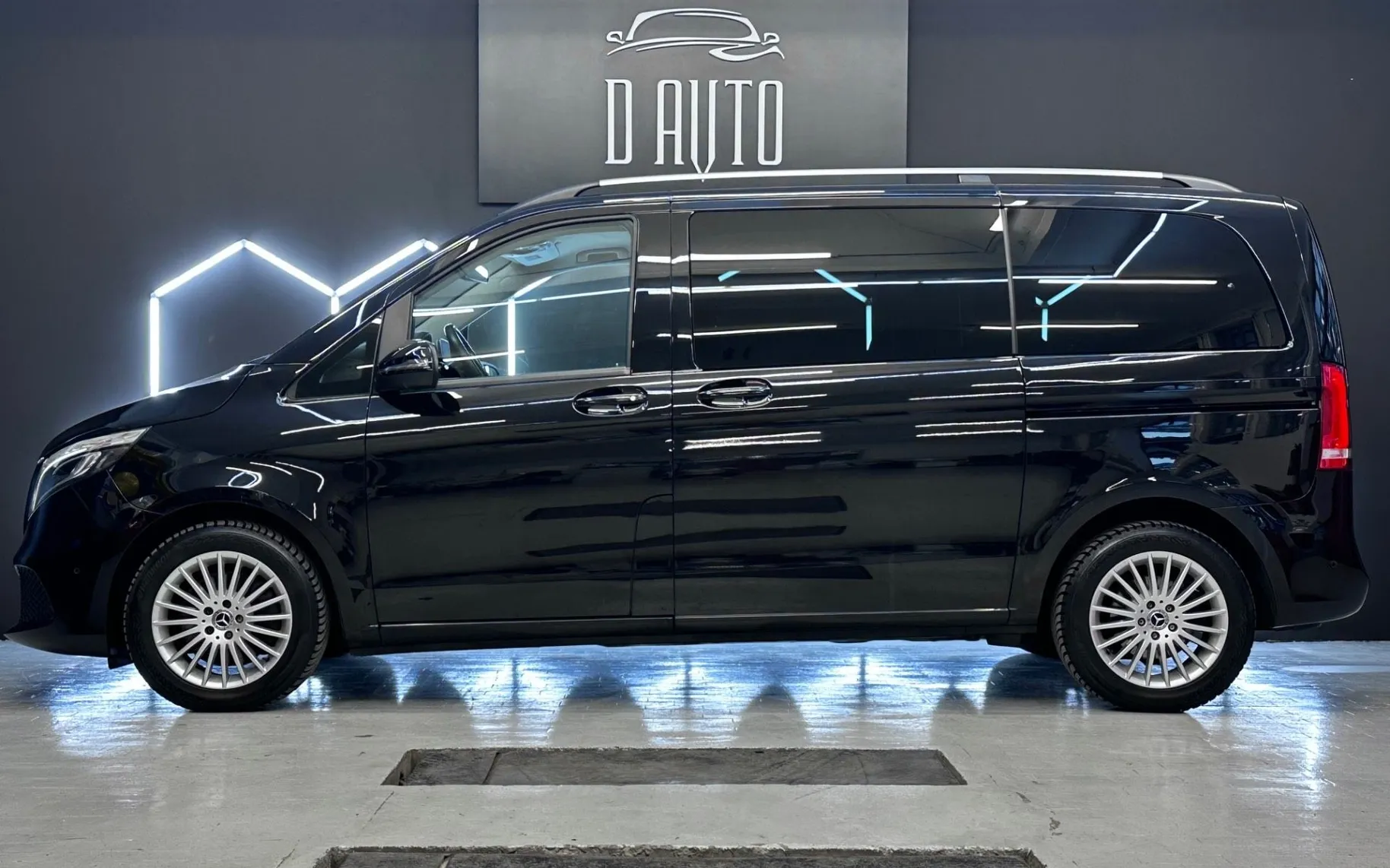 Zunanja slika - Mercedes-Benz V-Razred - V 250 d 140KW+WEBASTO+360KAMERA+BURMESTER+AMBIENT. - 4