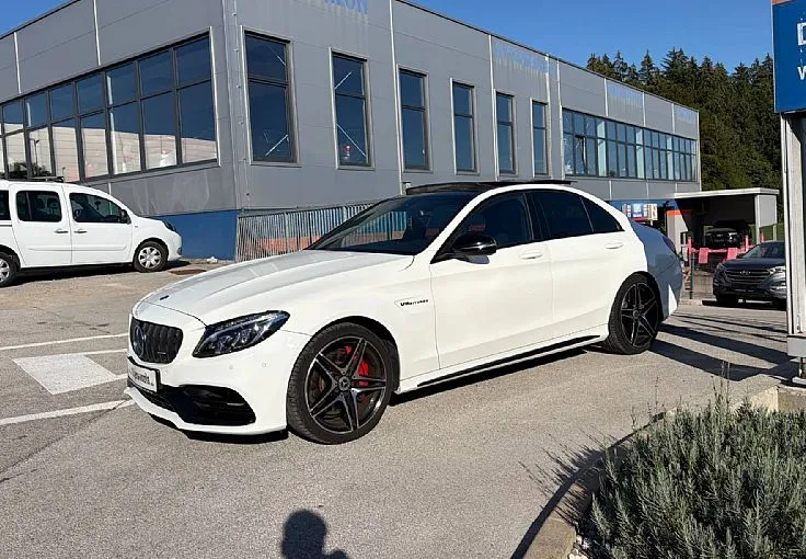 Zunanja slika - Mercedes-Benz C-Razred - C 63 AMG Avt. TOOP PANORAMA - 4