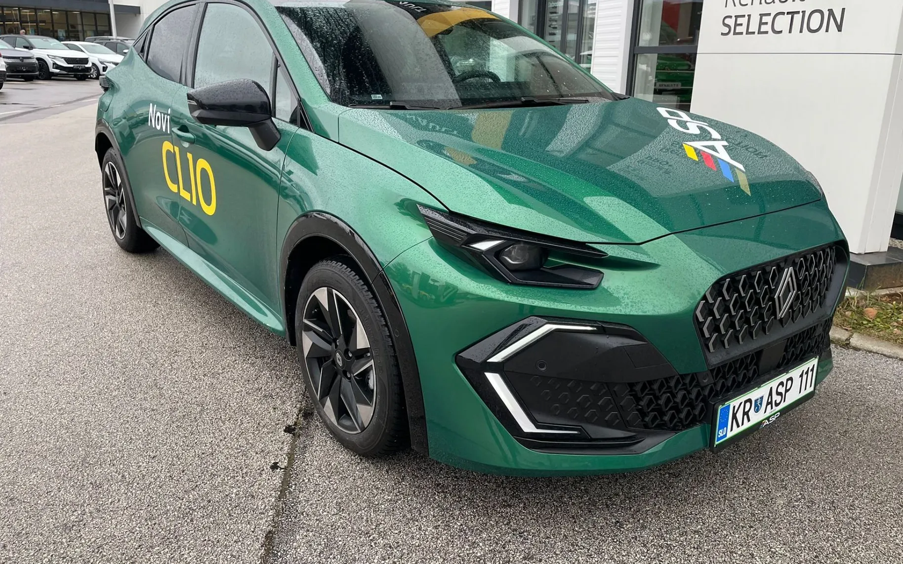 Zunanja slika - Renault Clio - techno TCE 115 - Paket Zima - 3