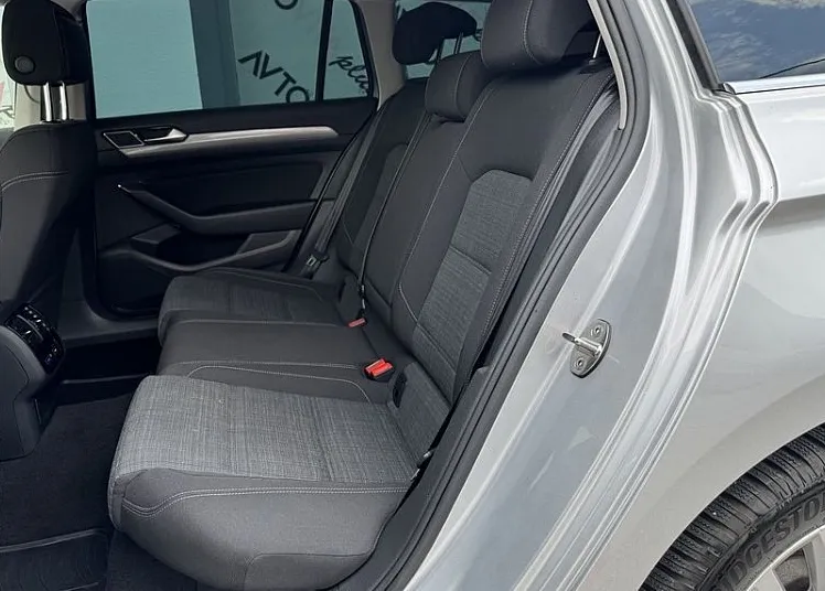 Zunanja slika - Volkswagen Passat - Variant 2.0 TDI BMT Business 110kW  DSG IQ MATRIX VIRTUAL - 10