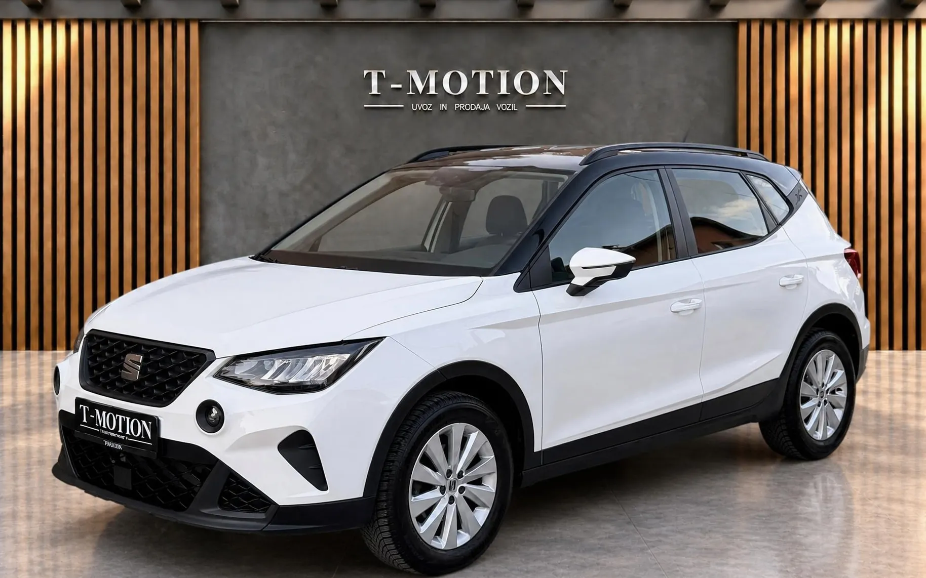 Zunanja slika - Seat Arona - 1.0 TSI|110ks|1.lastnica|SLO|kot nov|FINANCIRANJE - 2