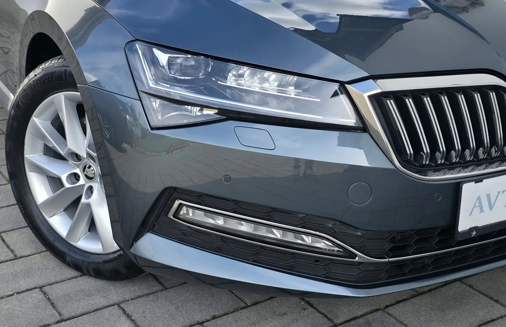 Zunanja slika - Škoda Superb - Combi 4x4 2.0TDI Style DSG MATRIX•ACC•VIRTUAL•17C• - 19