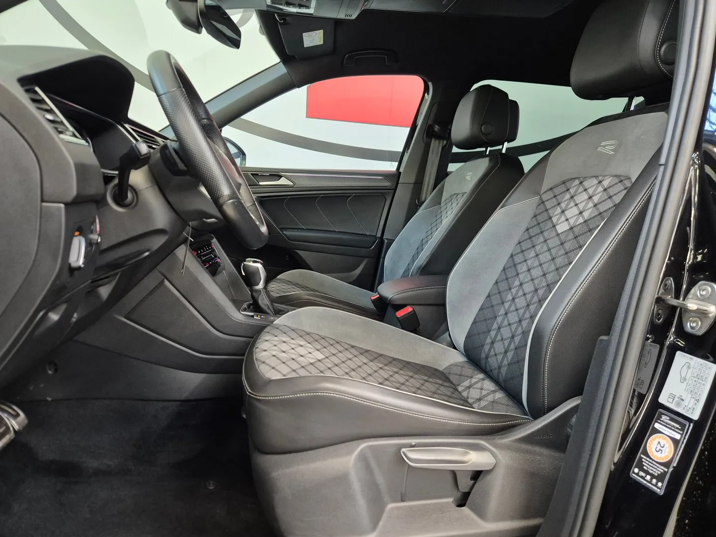 Zunanja slika - Volkswagen Tiguan - Allspace R-Line Ed 2.0 TDI 4M - 5