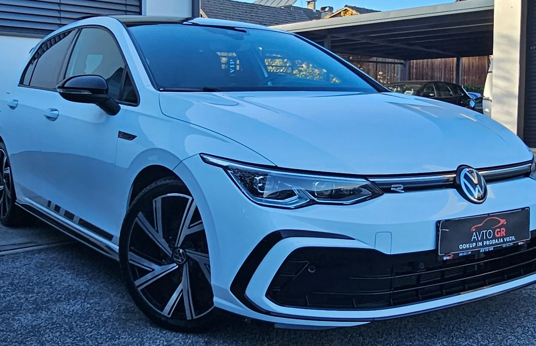 Zunanja slika - Volkswagen Golf - 1.5 eTSI ACT R-Line DSG- ŠIBEDAH-IQ LED-ŠP.IZPUH. - 14