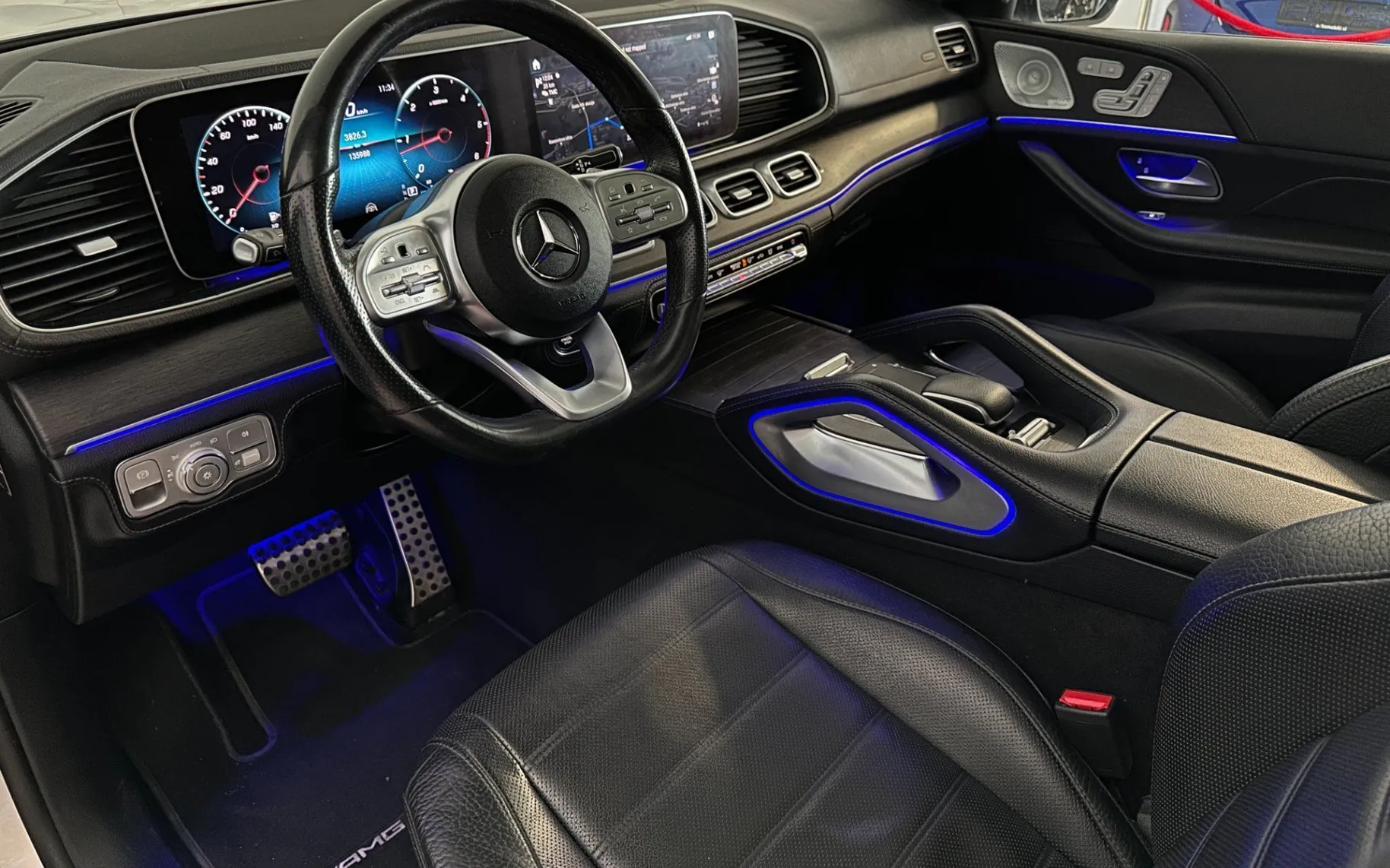 Notranja slika - Mercedes-Benz GLS-Razred - 400d|4M|AMG|Pano|Zračno|ACC|Hlaj|Burm|360K|Kljuka. - 8