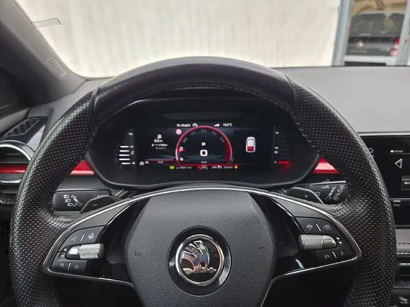 Zunanja slika - Škoda Fabia - 1.5 TSI ACT Monte Carlo DSG-KAMERA-LED-1.LASTNIK - 13