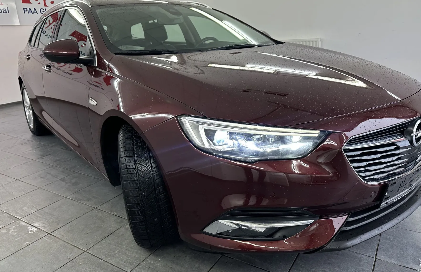 Zunanja slika - Opel Insignia - 2.0 CDTI 154KW INNOVATION 4x4.NEMŠKI+4ALU.USNJE - 2