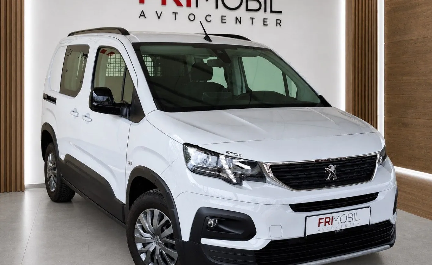 Zunanja slika - Peugeot Rifter - 1.5 HDI L1H1•KAM360•SLO•KEYLESS - 2