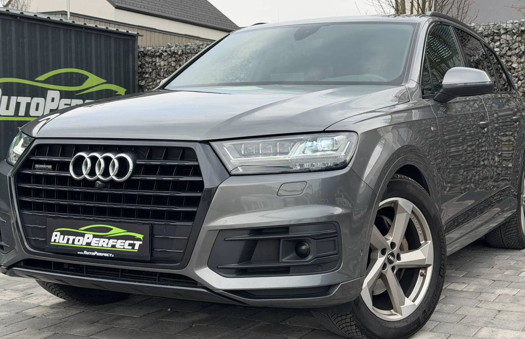 Zunanja slika - Audi Q7 - 3.0 TDI quattro 200kW S-Line |SLO|MATRIX|BOSE|4WS. - 3