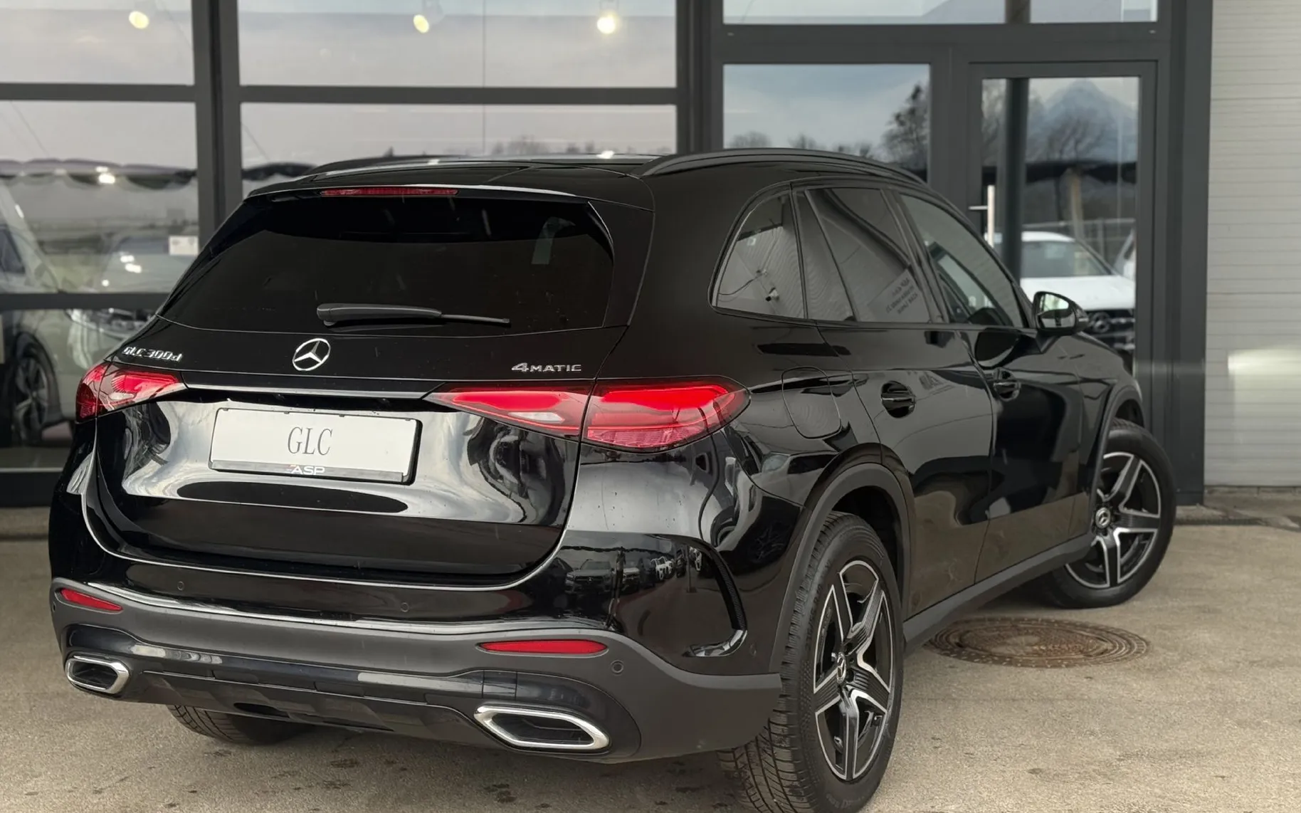 Zunanja slika - Mercedes-Benz GLC-Razred - 300 d 4MATIC AMG Line - 4