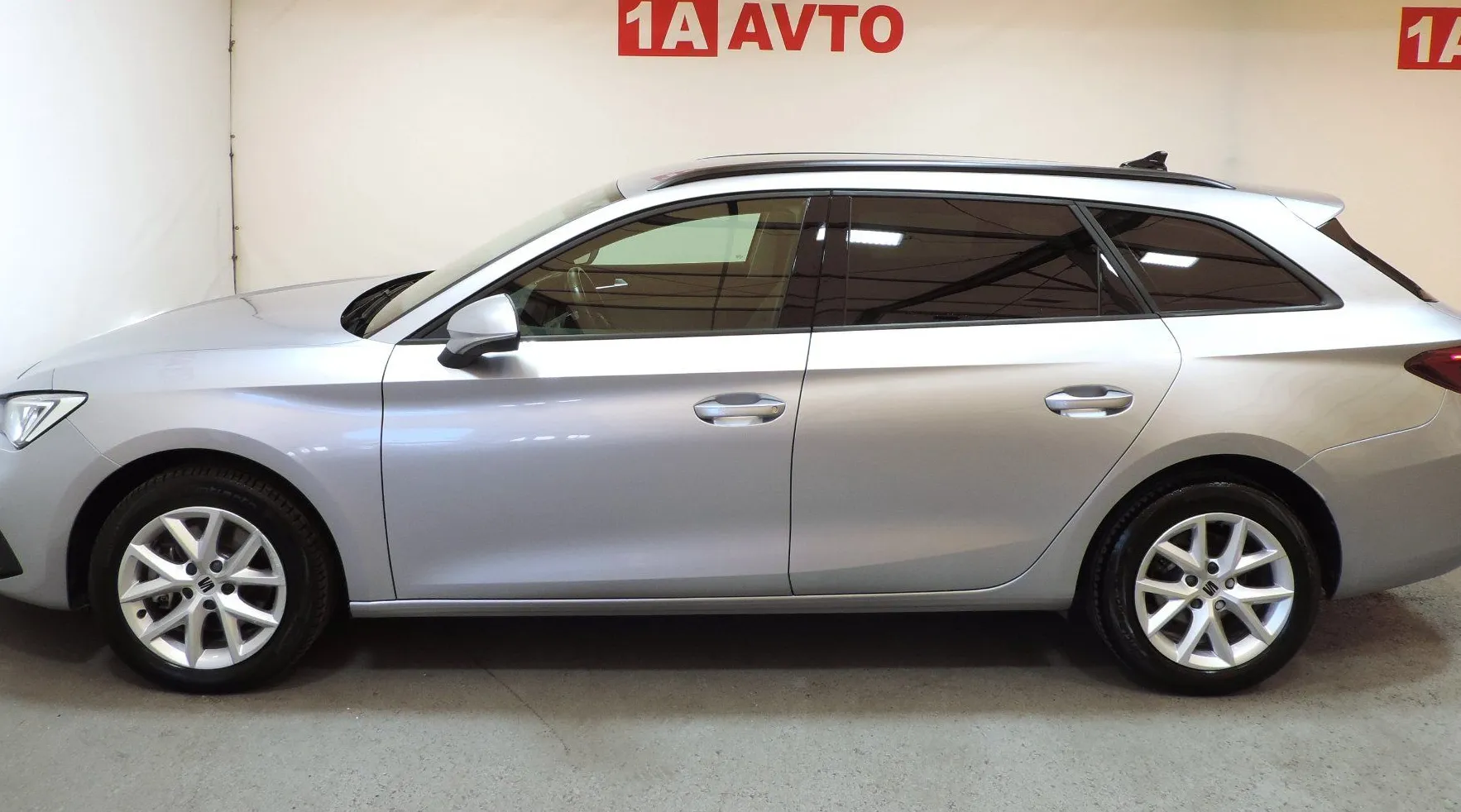 Zunanja slika - Seat Leon - ST 2.0 TDI DSG ACC-LED-NAVI - 8