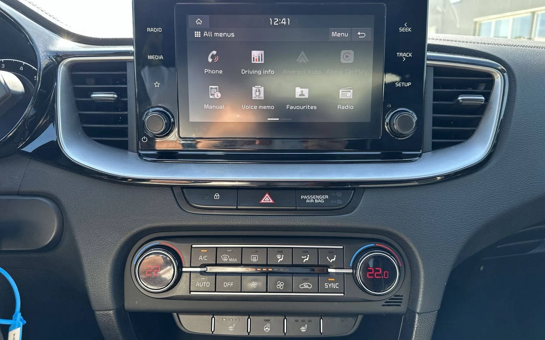 Notranja slika - KIA XCeed - 1.5 T-GDI EX WAY - 18