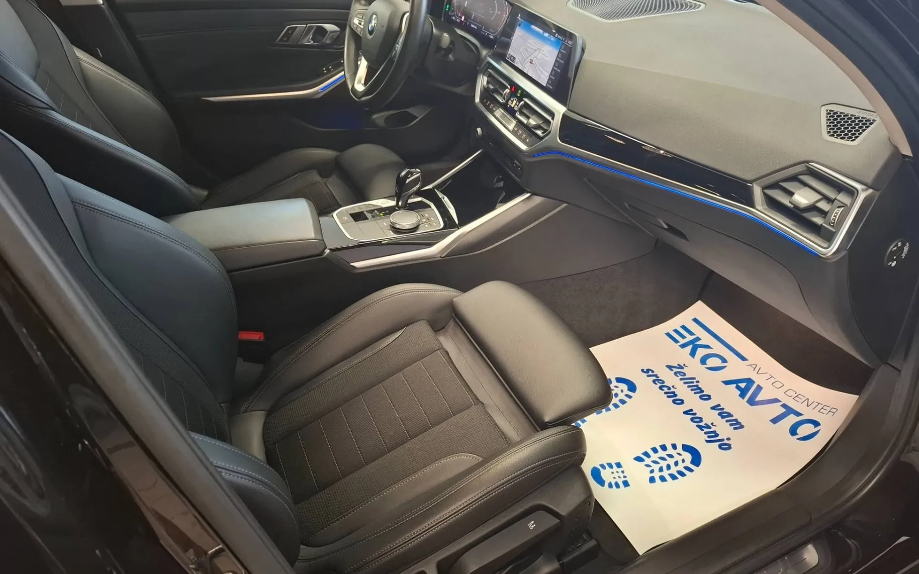 Notranja slika - BMW serija 3: - 318d AVT.-1LAST.-SLO-VIRTUAL-AMBIENT-FUL LED-NAVI- - 9