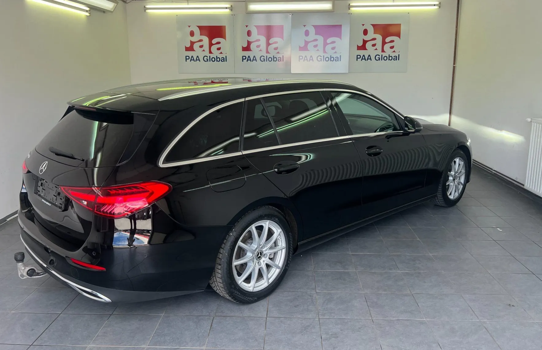 Zunanja slika - Mercedes-Benz C-Razred - C 200 d T Avantgarde Avt+4ALU.NEMŠKI.KAMERA.KLJUKA - 16