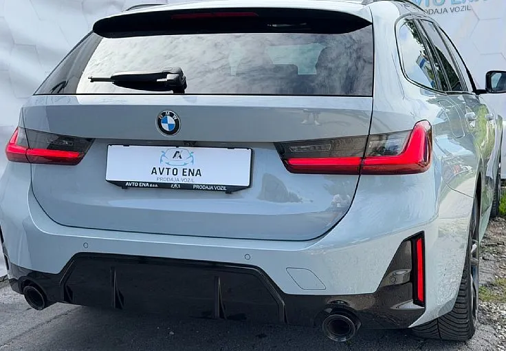 Zunanja slika - BMW Serija 3 - Touring: 320d xDrive M Sport-FULL LED-MEMORY-VIRTUAL-PAN - 4
