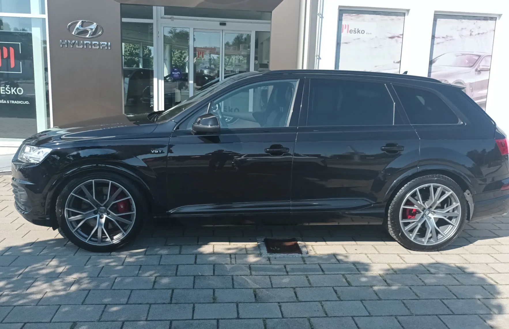 Zunanja slika - Audi SQ7 - quattro 4.0 TDI Tiptronic - 4