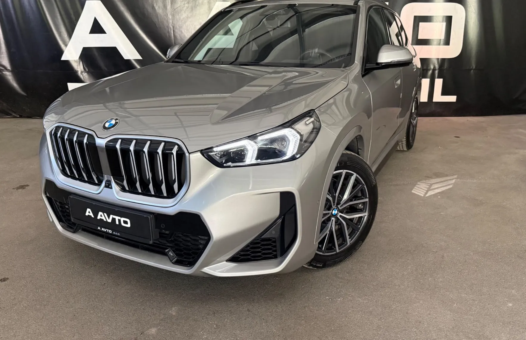Zunanja slika - BMW X1 - serija : xDrive23i Avt. M Sport - 1