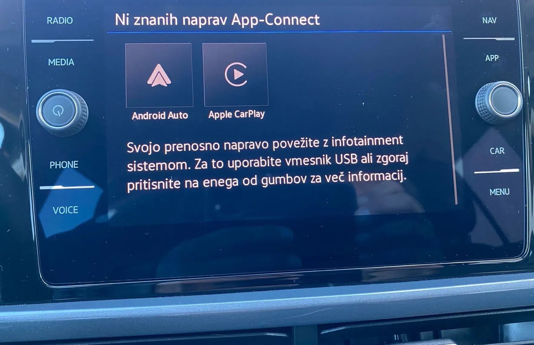 Zunanja slika - VW T-Roc - 1.5 TSI DSG Style Navigacija kamera zim. paket - 19