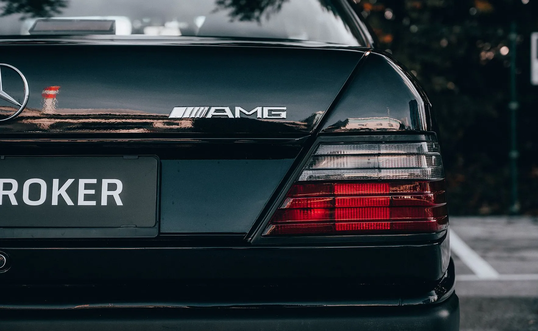 Zunanja slika - Mercedes-Benz E-Razred - CE300 AMG Usnje Starodobnik Strešno okno Klima - 5