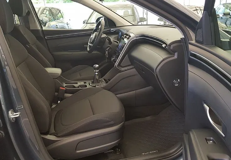 Zunanja slika - Hyundai Tucson - 4WD 1.6 T GDI Premium 1.LASTNIK SLOVENSKI - 8