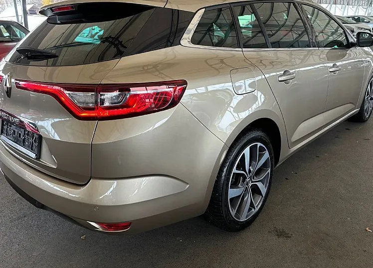 Zunanja slika - Renault Mégane - Megane Energy dCi 110 BOSE - 4